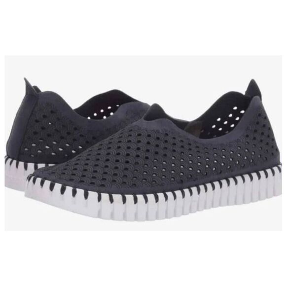 ILSE JACOBSEN Tulip Perforated Slip On Shoes Size 37 (6.5) - Picture 1 of 7